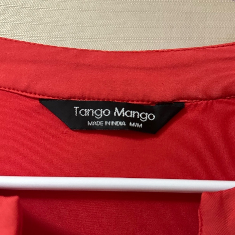 ⚫️ BOGO Tango Mango Red Abstract Leaf Print Tunic Blouse Medium - Picture 3 of 6